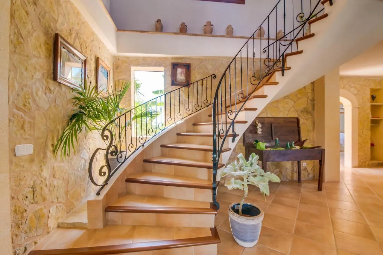 Ideal Property Mallorca - Vernissa Santa Margalida